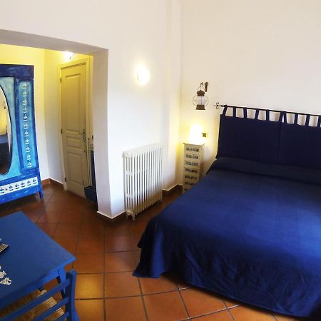 ולקרוסיה Agriturismo Terre Di Mare Bordighera מראה חיצוני תמונה